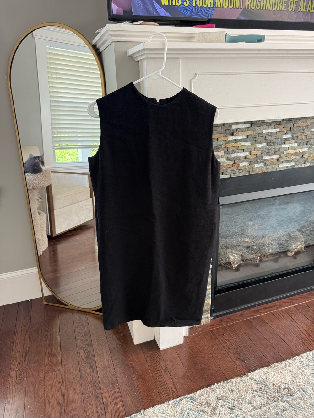bill blass Black Sleeveless Shift Dress